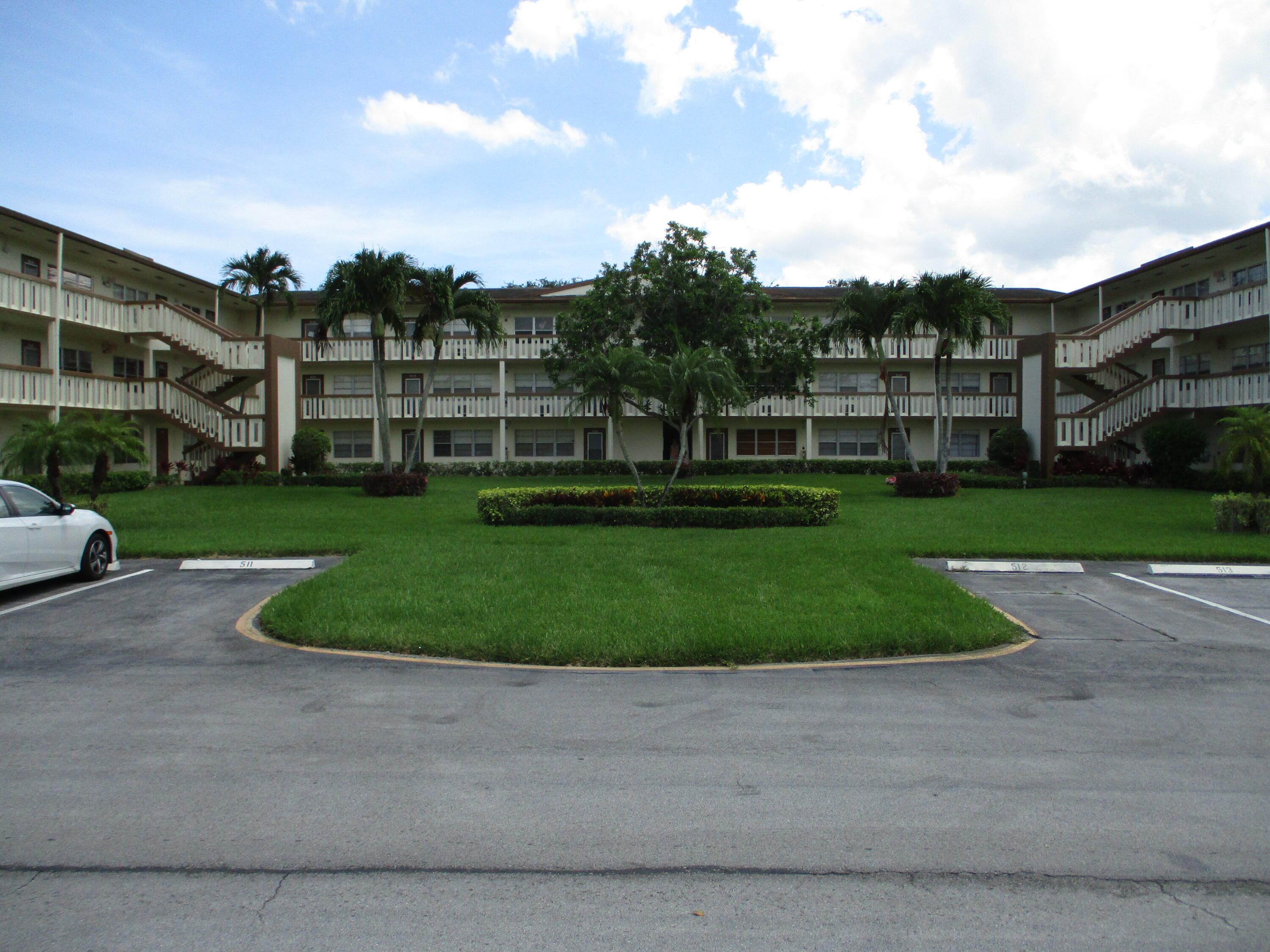 506 Mansfield M Boca Raton, FL 33434 - Photo 1 of 37 IMG_0532