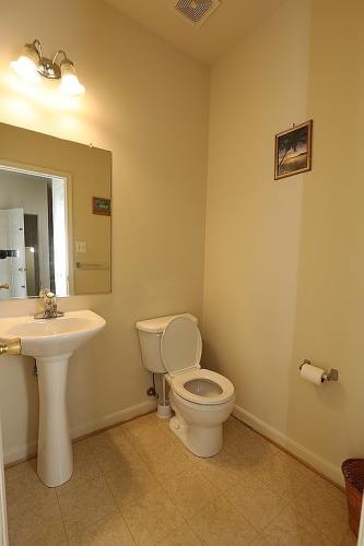 221 Seamaster Road Essex, MD 21221 - Photo 41 of 65