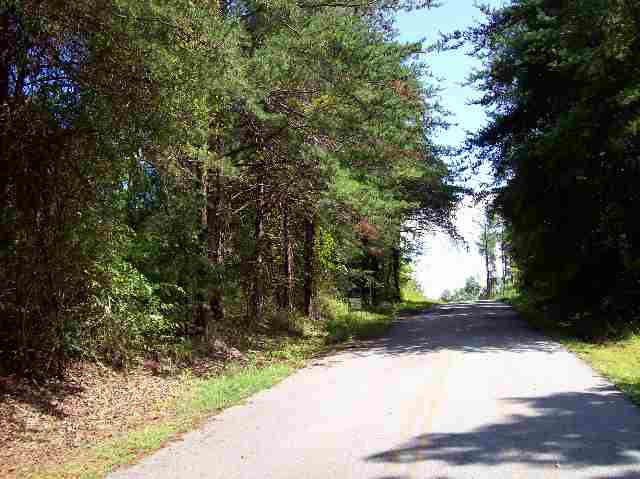 26 Pineridge Road, Unit SUNSET SHORES Seneca, SC 29672 - Photo 3 of 3 Gallery Image 3
