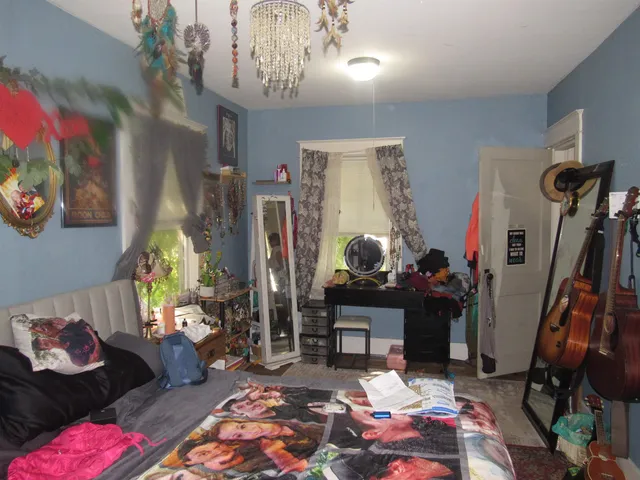 $164,900 | 22 Colodny Terrace, Newport, VT 05855