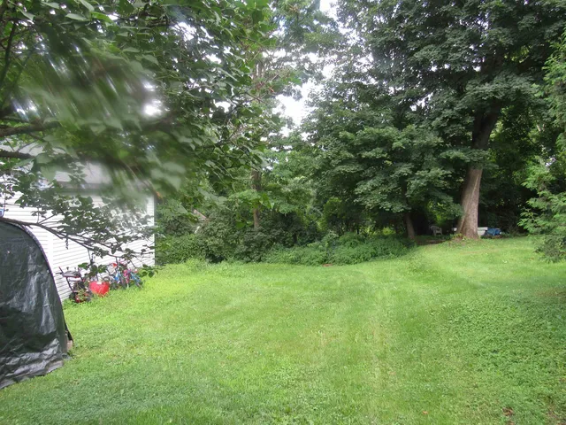 $164,900 | 22 Colodny Terrace, Newport, VT 05855