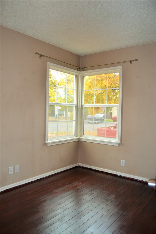 413 East Elm Road Spokane, WA 99218 - Photo 10 of 20 Gallery Image 10