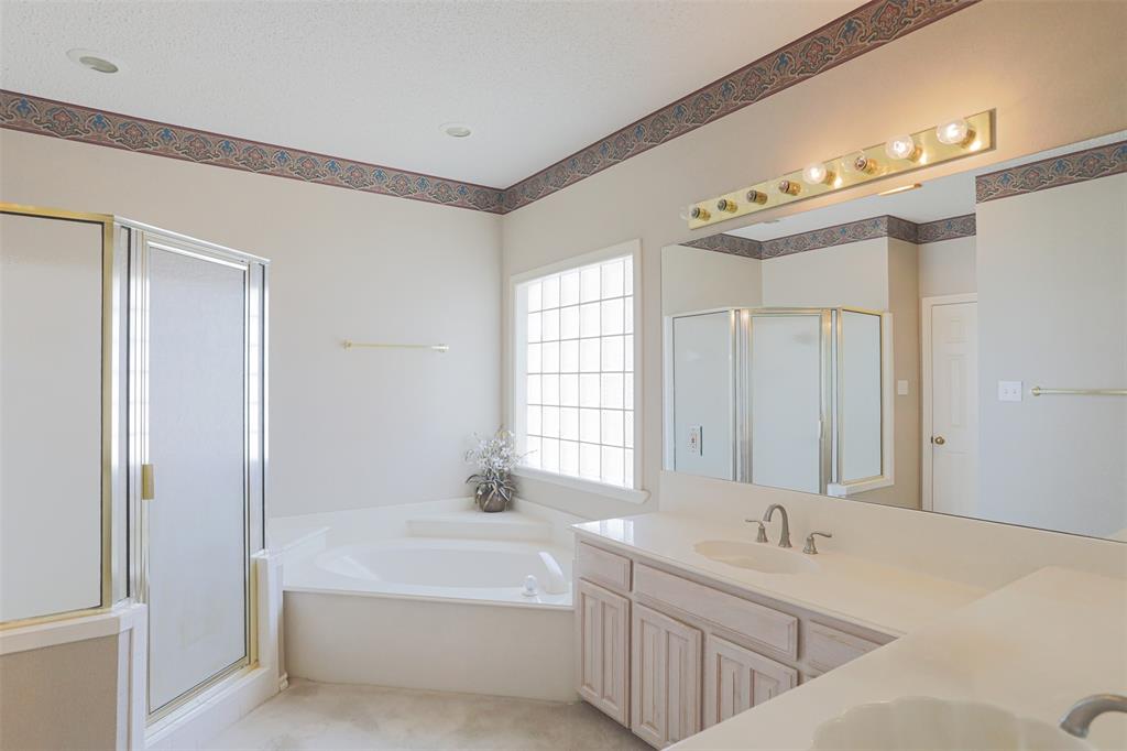 7005 Meadowside Road South Fort Worth, TX 76132 - Photo 13 of 25 Primary