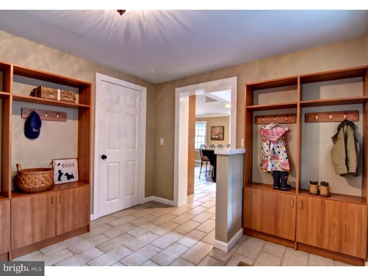 665 Mount View Road Berwyn, PA 19312 - Photo 17 of 19 Mud Room