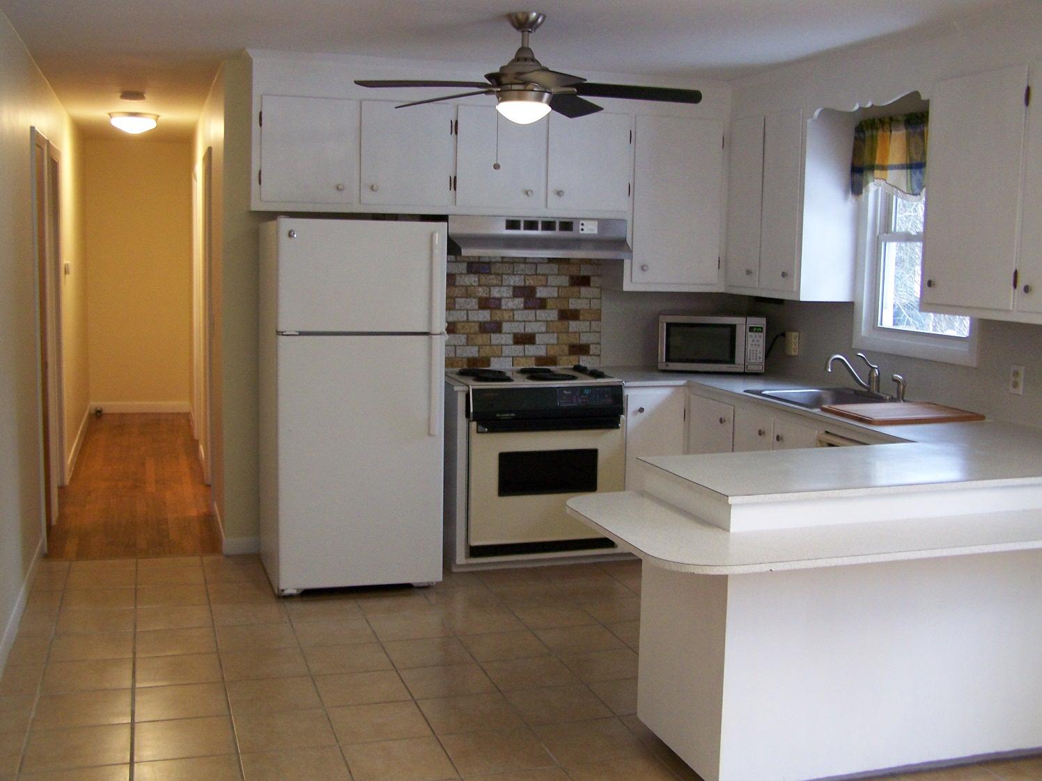 37 Gray Road Gorham, ME 04038 - Photo 4 of 22 4