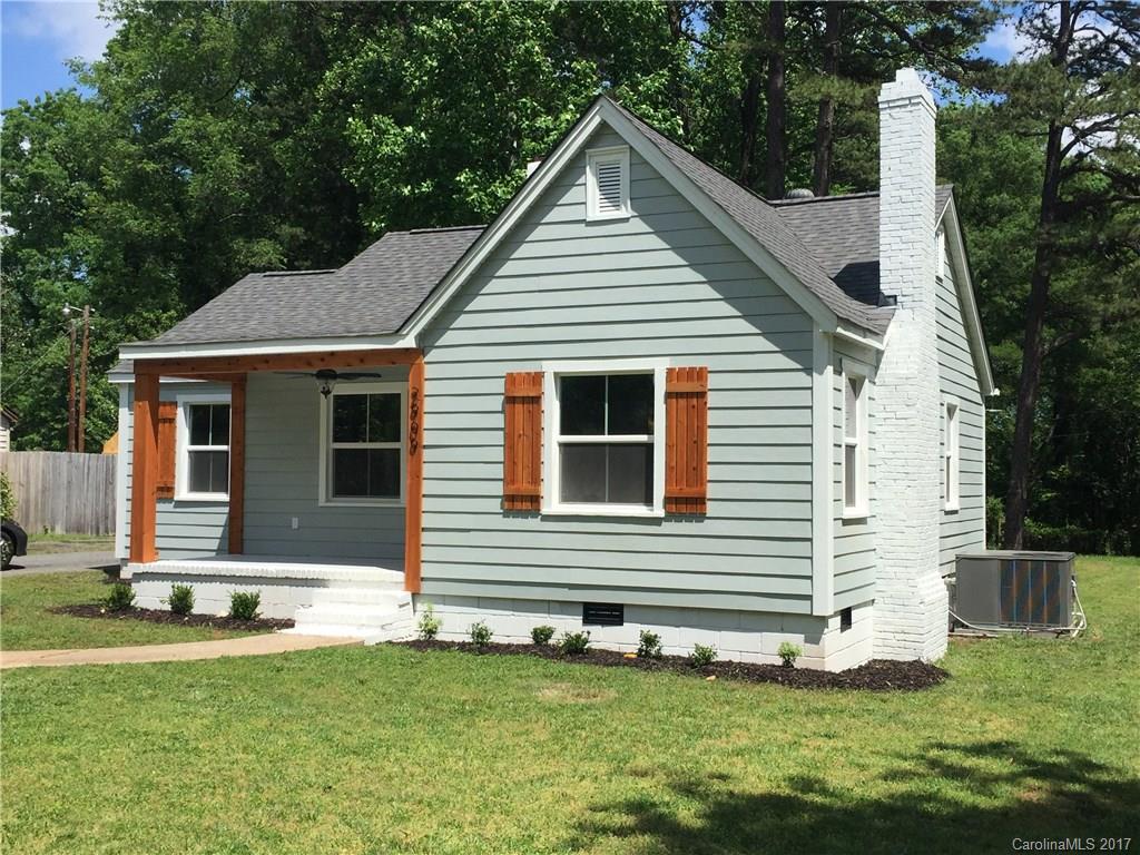 2909 Mayflower Road Charlotte, NC 28208 - Photo 3 of 15 Gallery Image 3