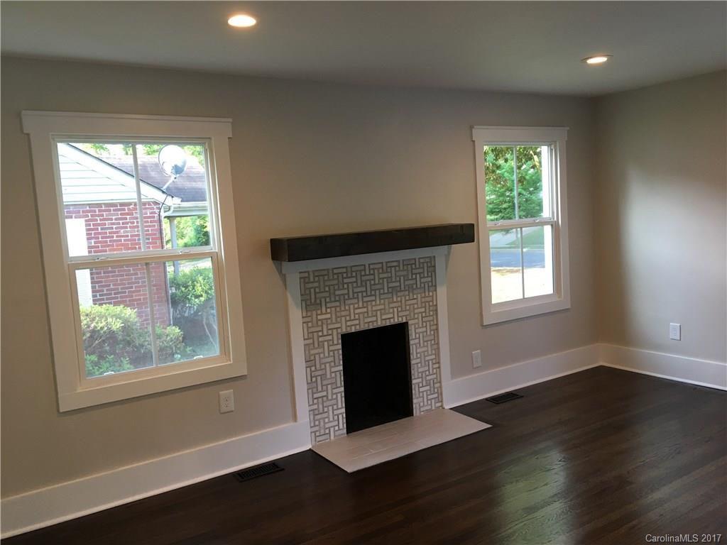2909 Mayflower Road Charlotte, NC 28208 - Photo 7 of 15 Gallery Image 7