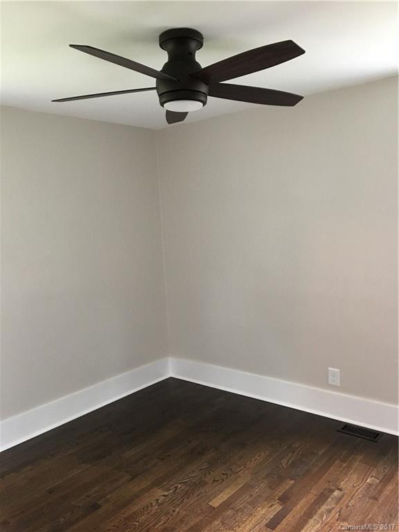 2909 Mayflower Road Charlotte, NC 28208 - Photo 10 of 15 Gallery Image 10