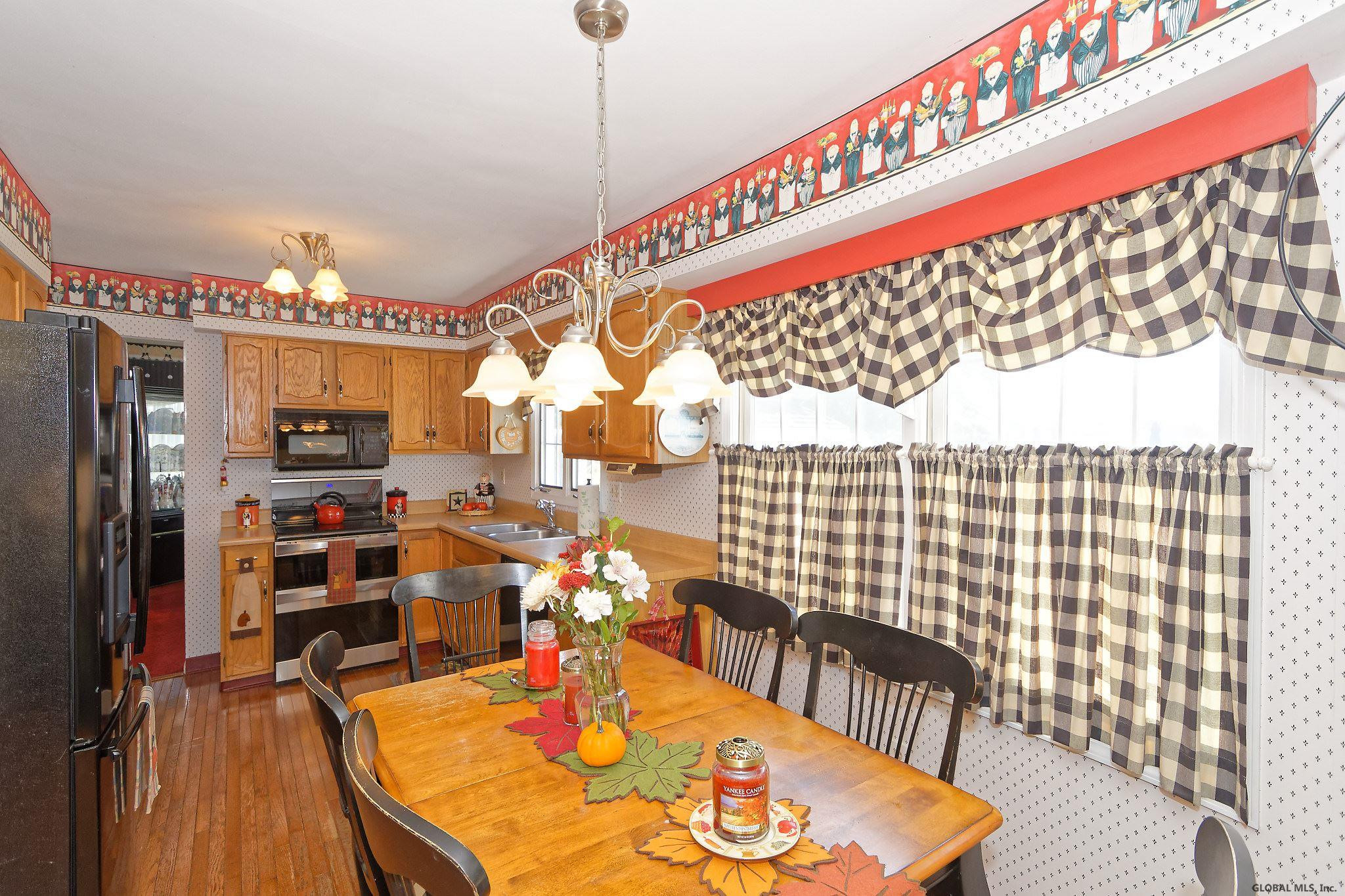 92 Miller Road Latham, NY 12110 - Photo 16 of 41 Photo 16
