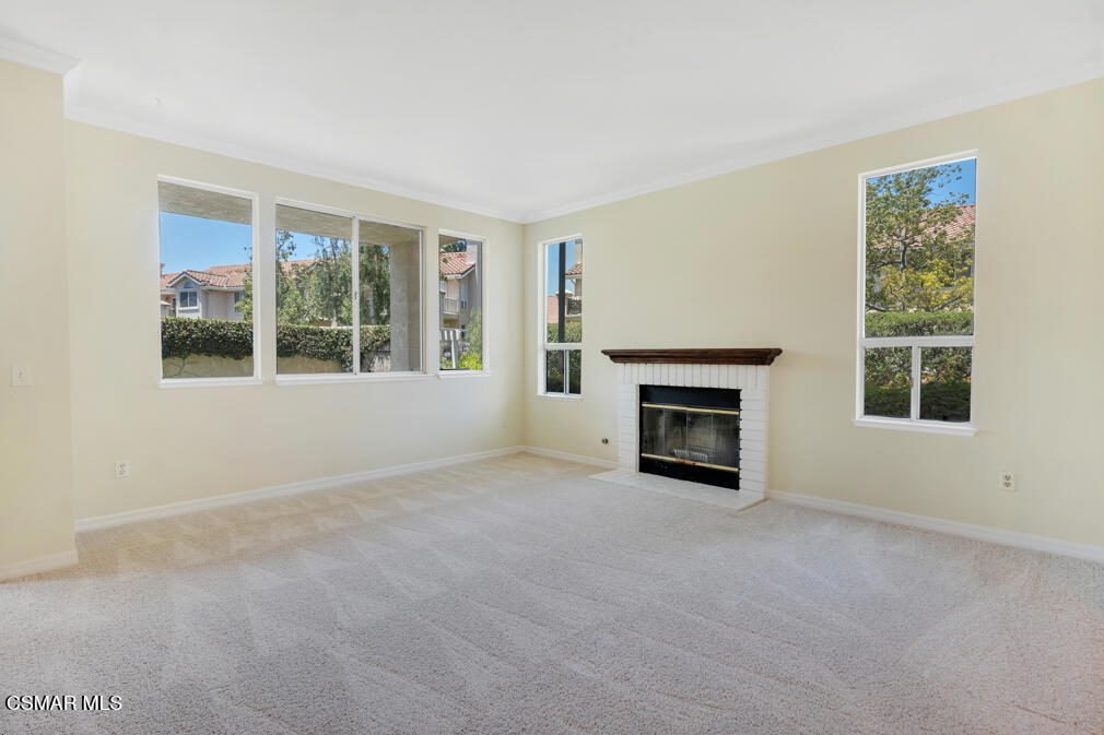 275 Ridgeton Lane, Unit A Simi Valley, CA 93065 - Photo 5 of 41