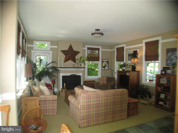 746 Conestoga Road Berwyn, PA 19312 - Photo 14 of 25 Family Room