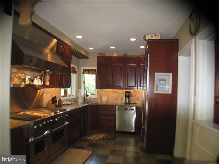 746 Conestoga Road Berwyn, PA 19312 - Photo 10 of 25 Kitchen