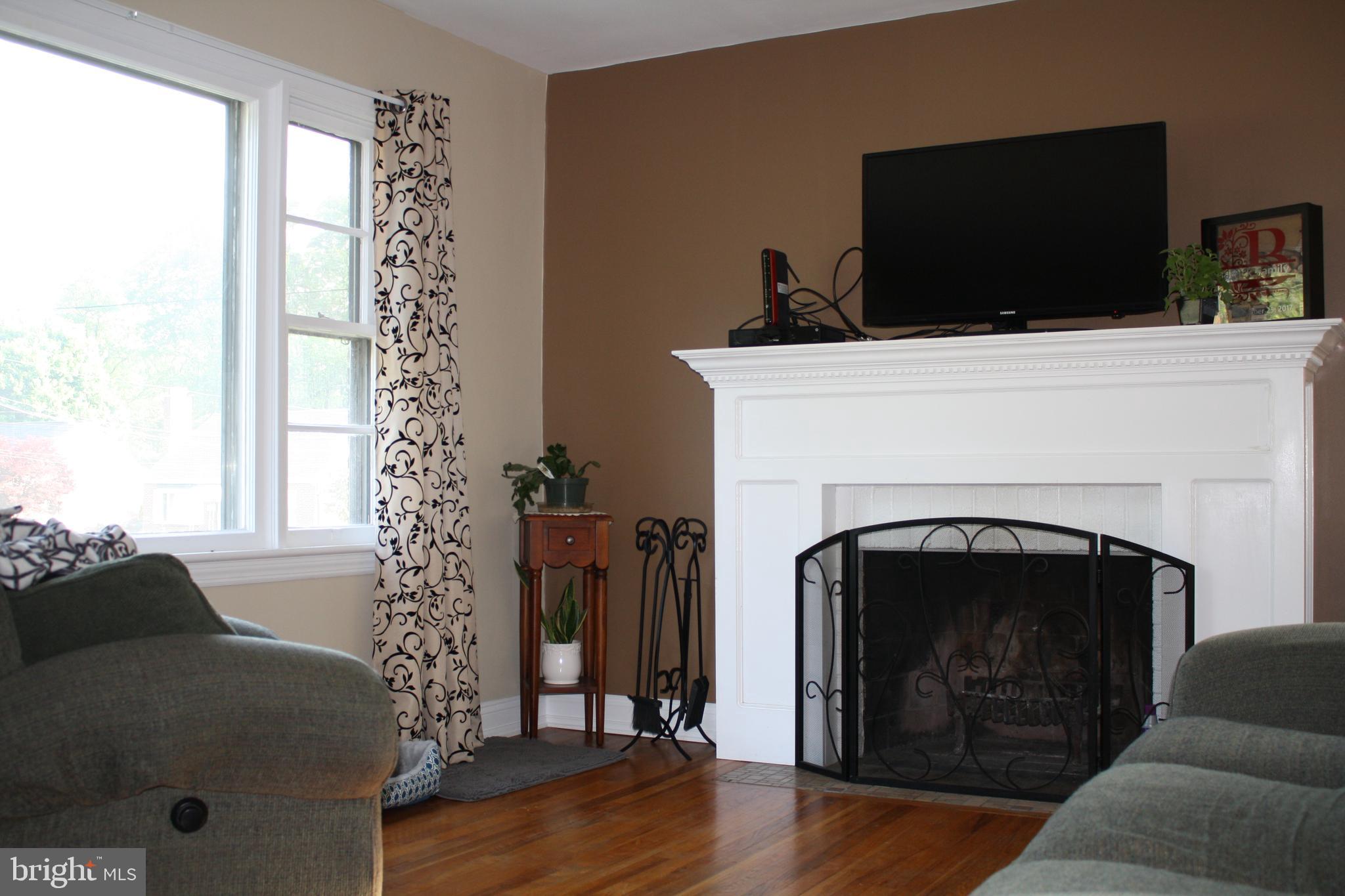 103 Oneida Road Camp Hill, PA 17011 - Photo 3 of 32 Gallery Image 3