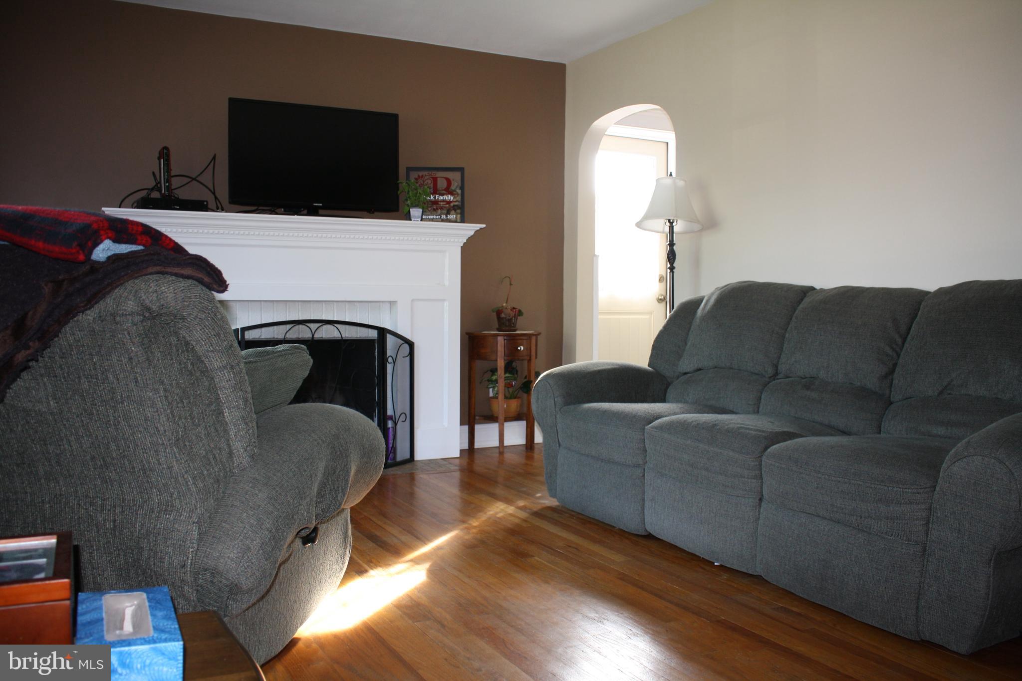 103 Oneida Road Camp Hill, PA 17011 - Photo 4 of 32 Gallery Image 4