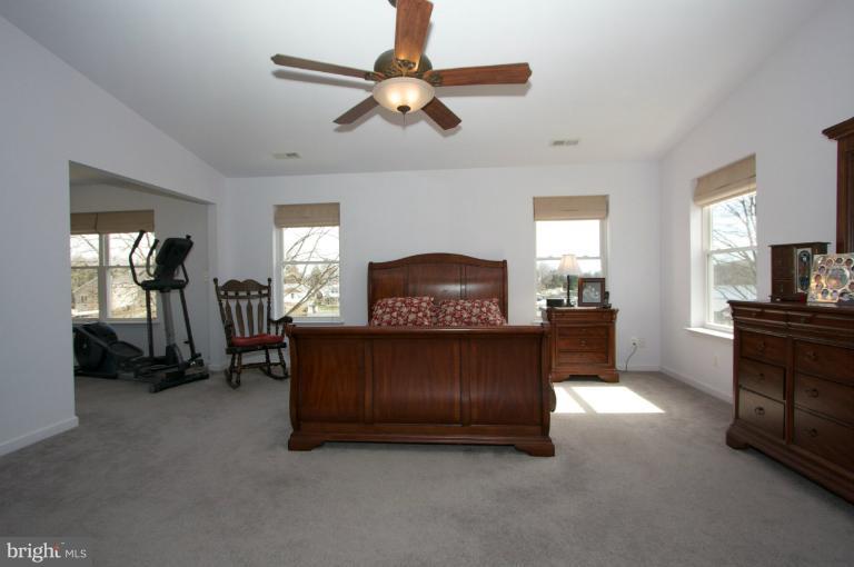 337 Worton Road Baltimore, MD 21221 - Photo 1 of 21 Bedroom (Master)