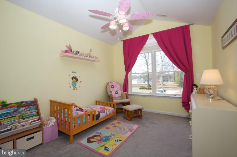 337 Worton Road Baltimore, MD 21221 - Photo 7 of 21 Bedroom