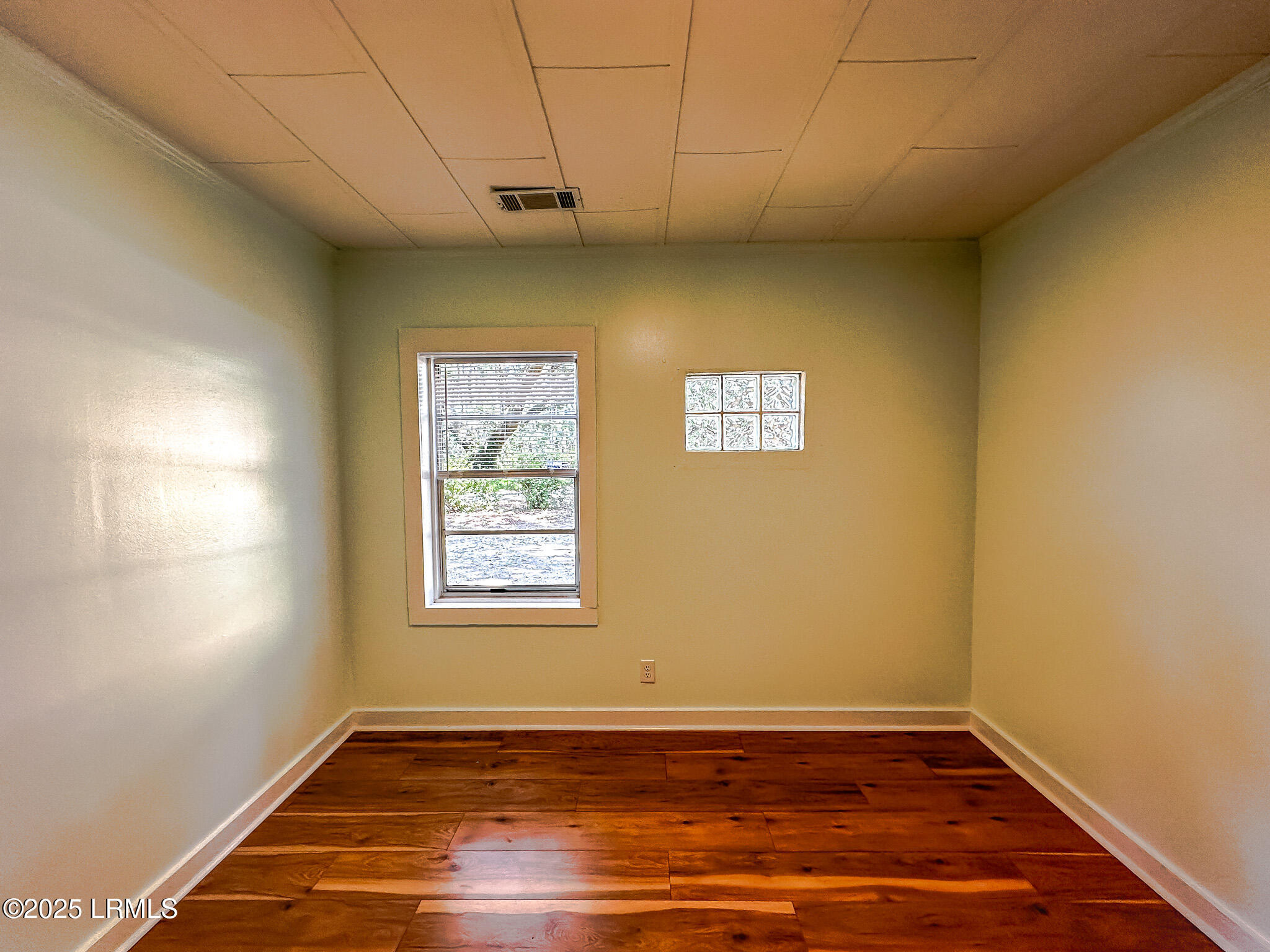 1716 Lafayette Street Beaufort, SC 29902 - Photo 27 of 42 35617307_IMG_3868