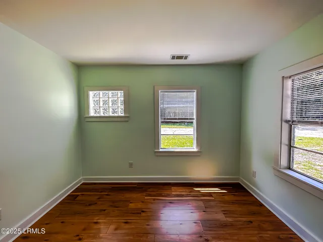 $1,625 | 1716 Lafayette Street, Beaufort, SC 29902