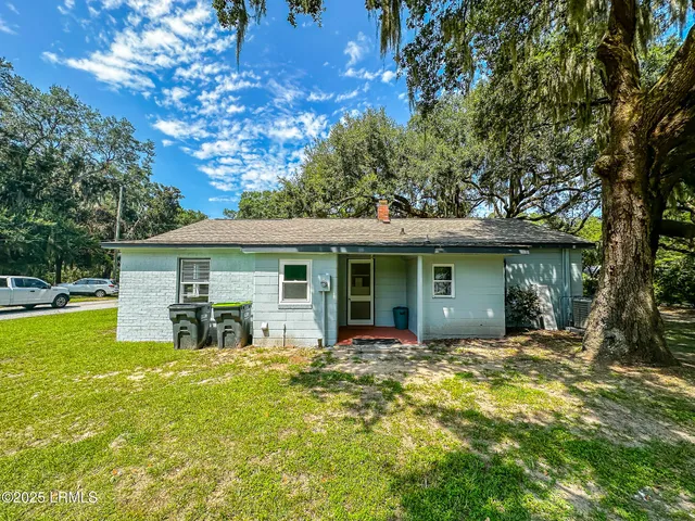 $1,625 | 1716 Lafayette Street, Beaufort, SC 29902