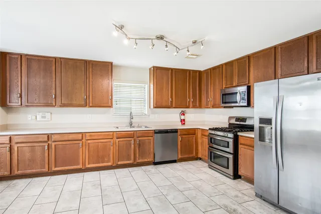 $2,800 | 16334 Cole Bridge Lane, Cypress, TX 77429