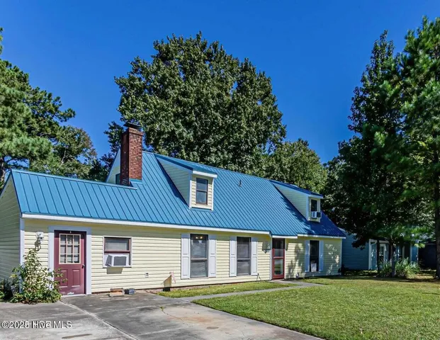 $218,000 | 105 Woodside Court, Jacksonville, NC 28546