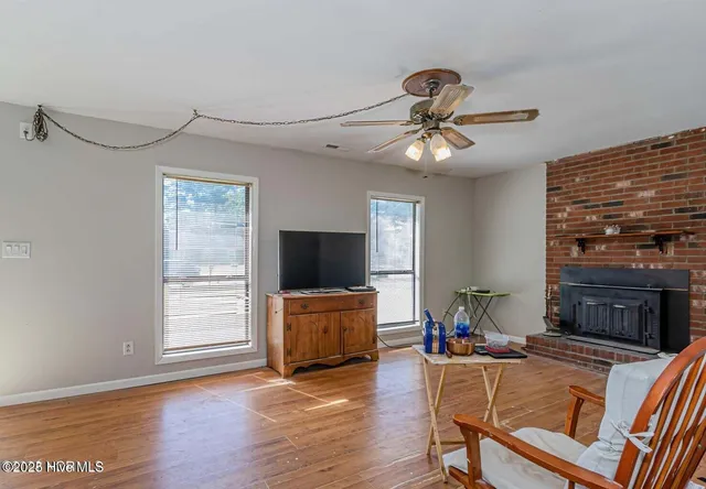 $218,000 | 105 Woodside Court, Jacksonville, NC 28546