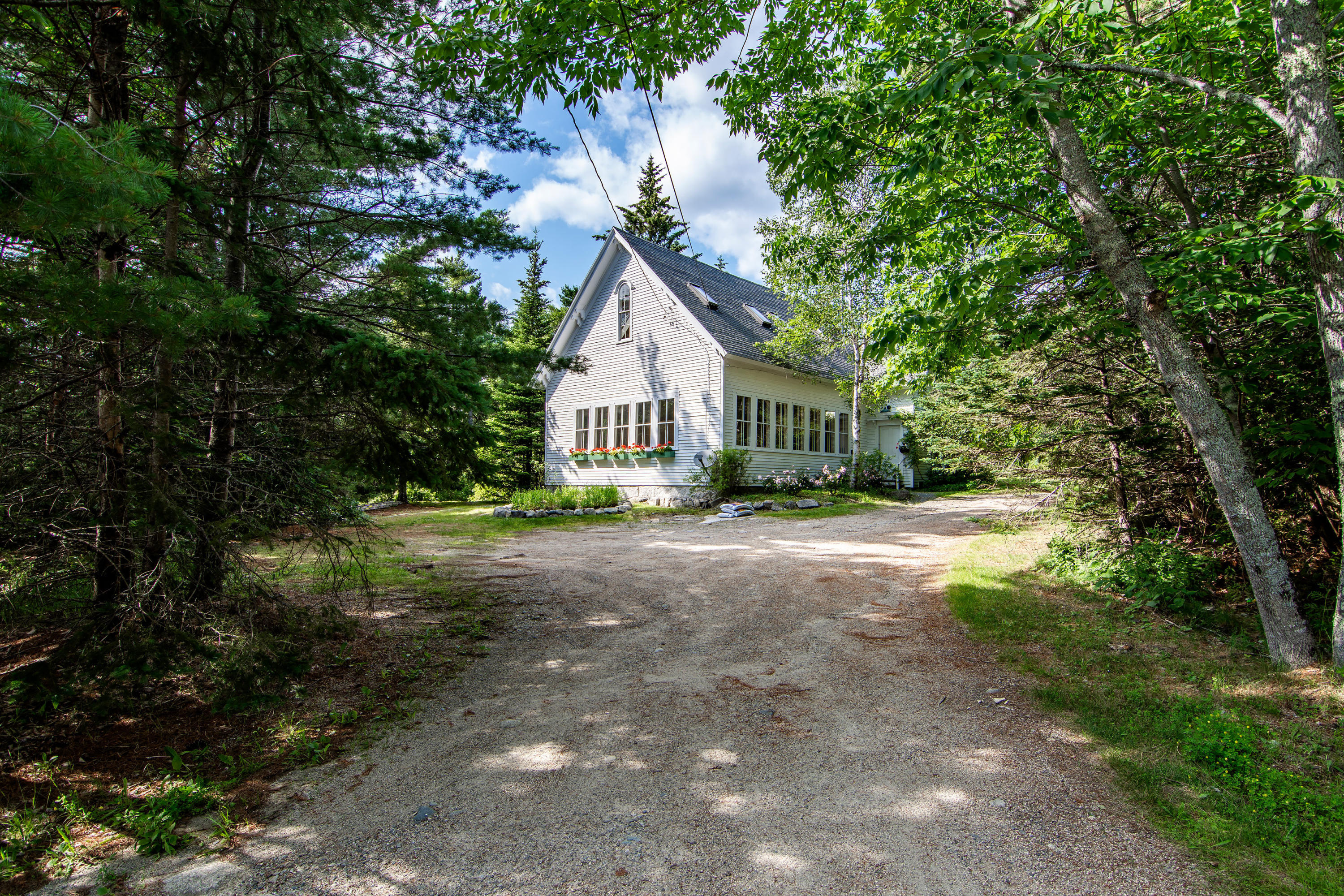 41 Byards Point Road Sargentville, ME 04673 - Photo 3 of 39 41 Byards Point Road Sedgwick-print-003-