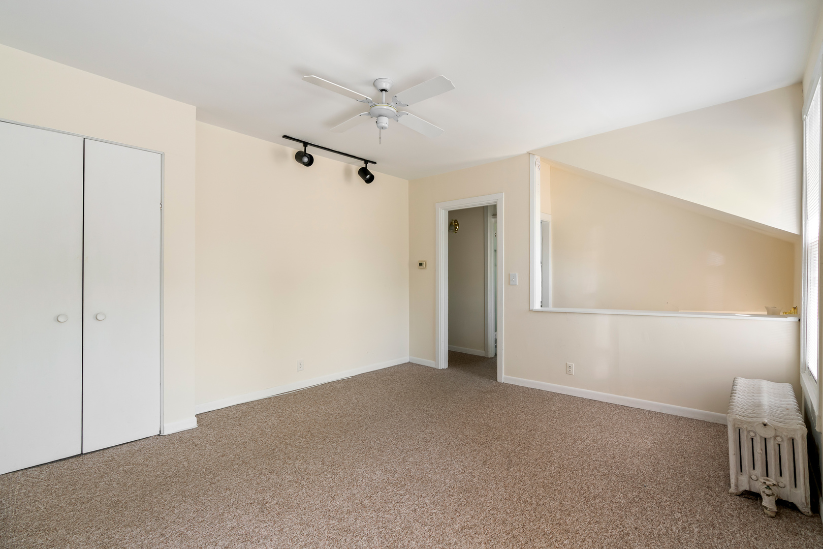 1235.5 Ridge Avenue Evanston, IL 60202 - Photo 28 of 29