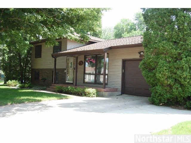 1039 Valley View Road Faribault, MN 55021 - Photo 2 of 16 Gallery Image 2