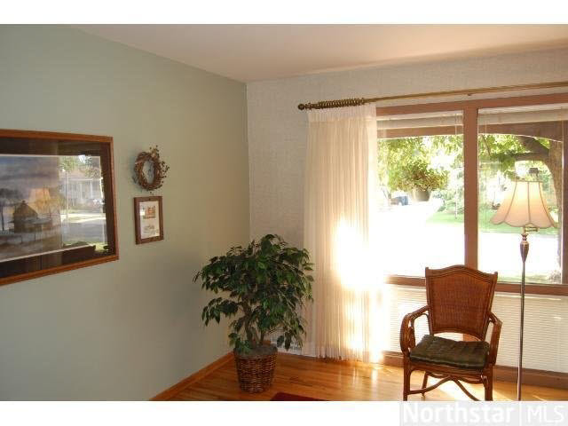 1039 Valley View Road Faribault, MN 55021 - Photo 4 of 16 Gallery Image 4