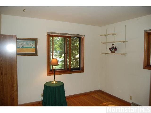 1039 Valley View Road Faribault, MN 55021 - Photo 8 of 16 Gallery Image 8