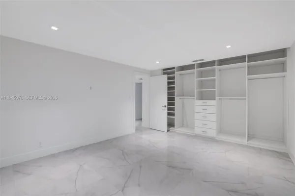 $1,725,000 | 340 Southeast 13th Avenue, Pompano Beach, FL 33060