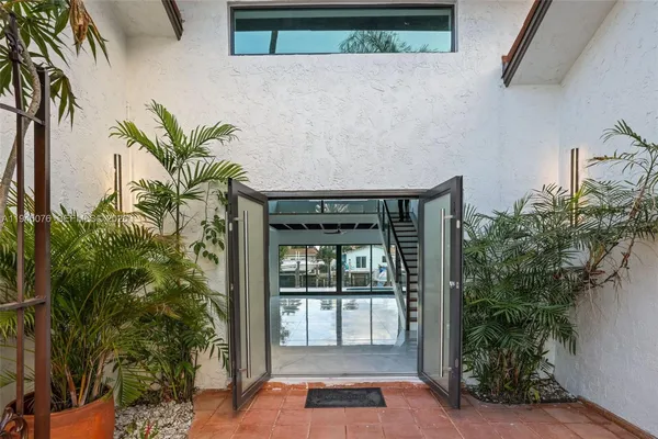$1,725,000 | 340 Southeast 13th Avenue, Pompano Beach, FL 33060
