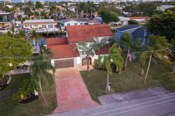 $1,725,000 | 340 Southeast 13th Avenue, Pompano Beach, FL 33060