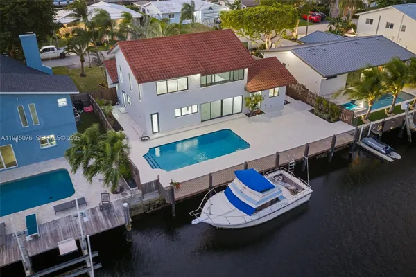 $1,725,000 | 340 Southeast 13th Avenue, Pompano Beach, FL 33060
