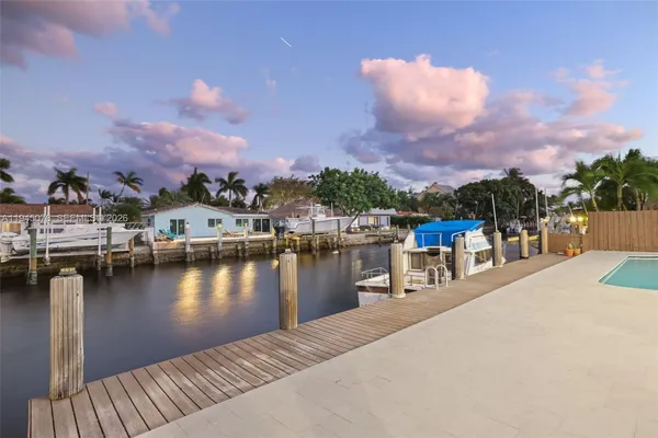 $1,725,000 | 340 Southeast 13th Avenue, Pompano Beach, FL 33060
