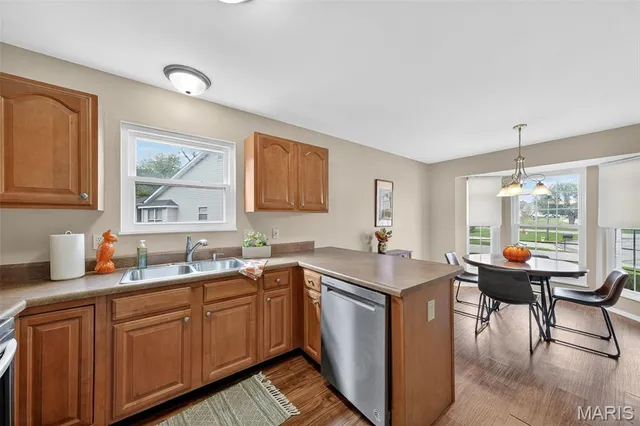 $289,900 | 57 Green Park Lane, O'Fallon, MO 63366