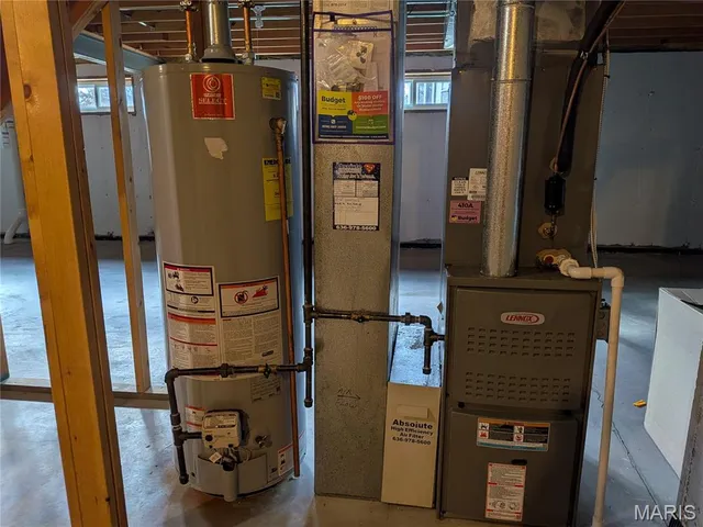 $284,500 | 57 Green Park Lane, O'Fallon, MO 63366