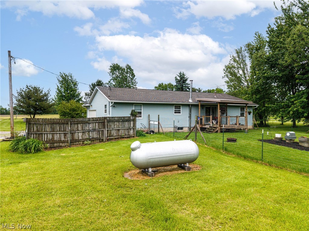 18746 Baird Road Wellington, OH 44090 - Photo 20 of 32