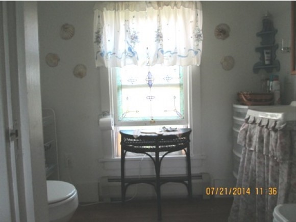 377 Gale Street Canaan, VT 05903 - Photo 26 of 35
