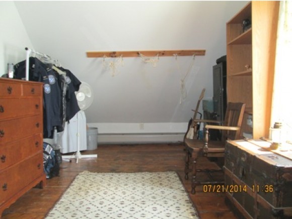 377 Gale Street Canaan, VT 05903 - Photo 29 of 35