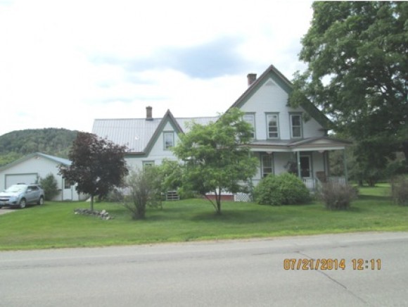 377 Gale Street Canaan, VT 05903 - Photo 4 of 35