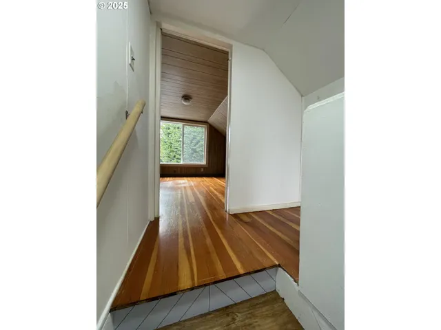 a view of an entryway