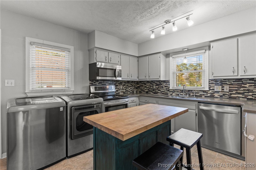 1001 Anarine Road Fayetteville, NC 28303 - Photo 19 of 29