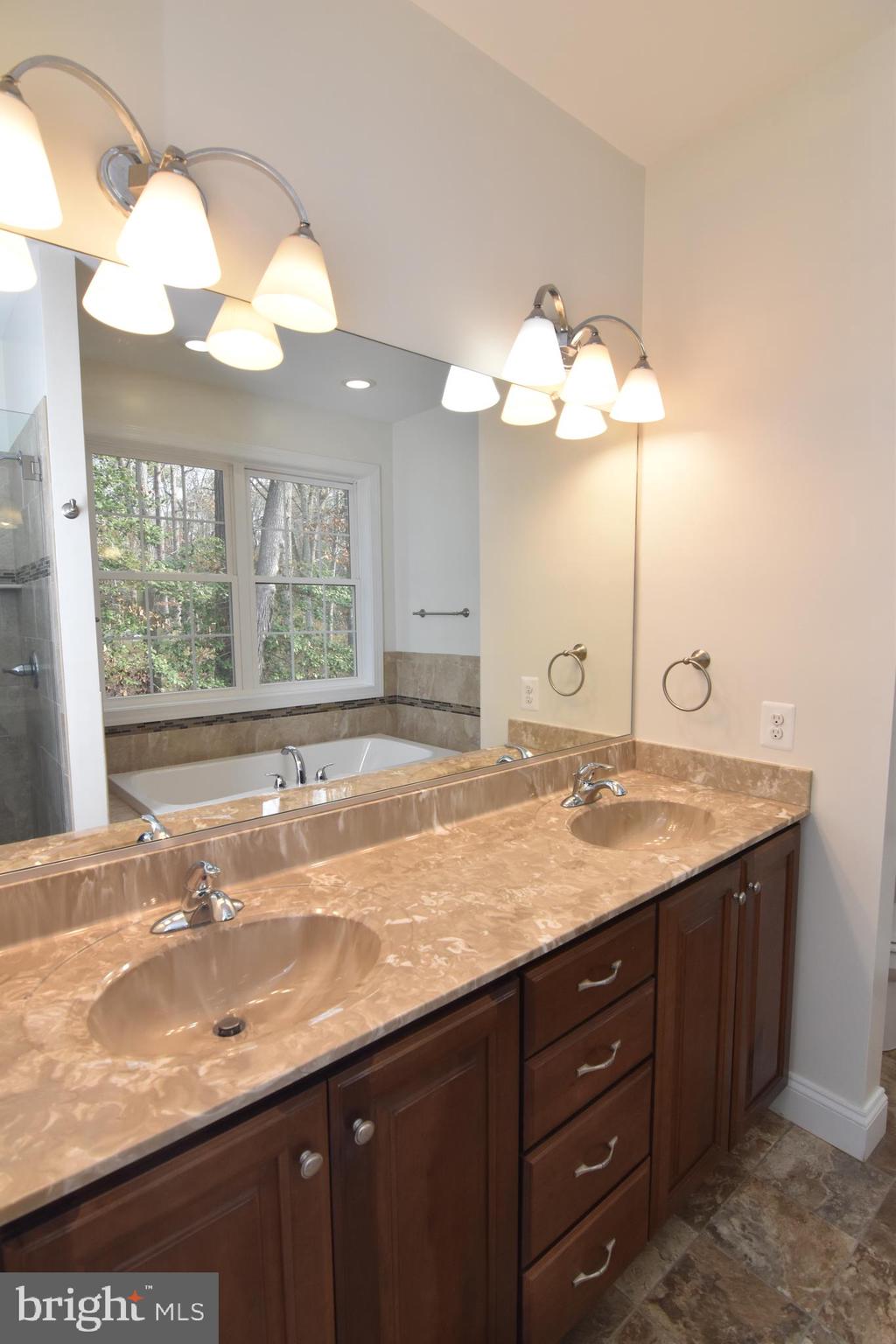 17527 Piney Point Road Piney Point, MD 20674 - Photo 18 of 30 Gallery Image 18
