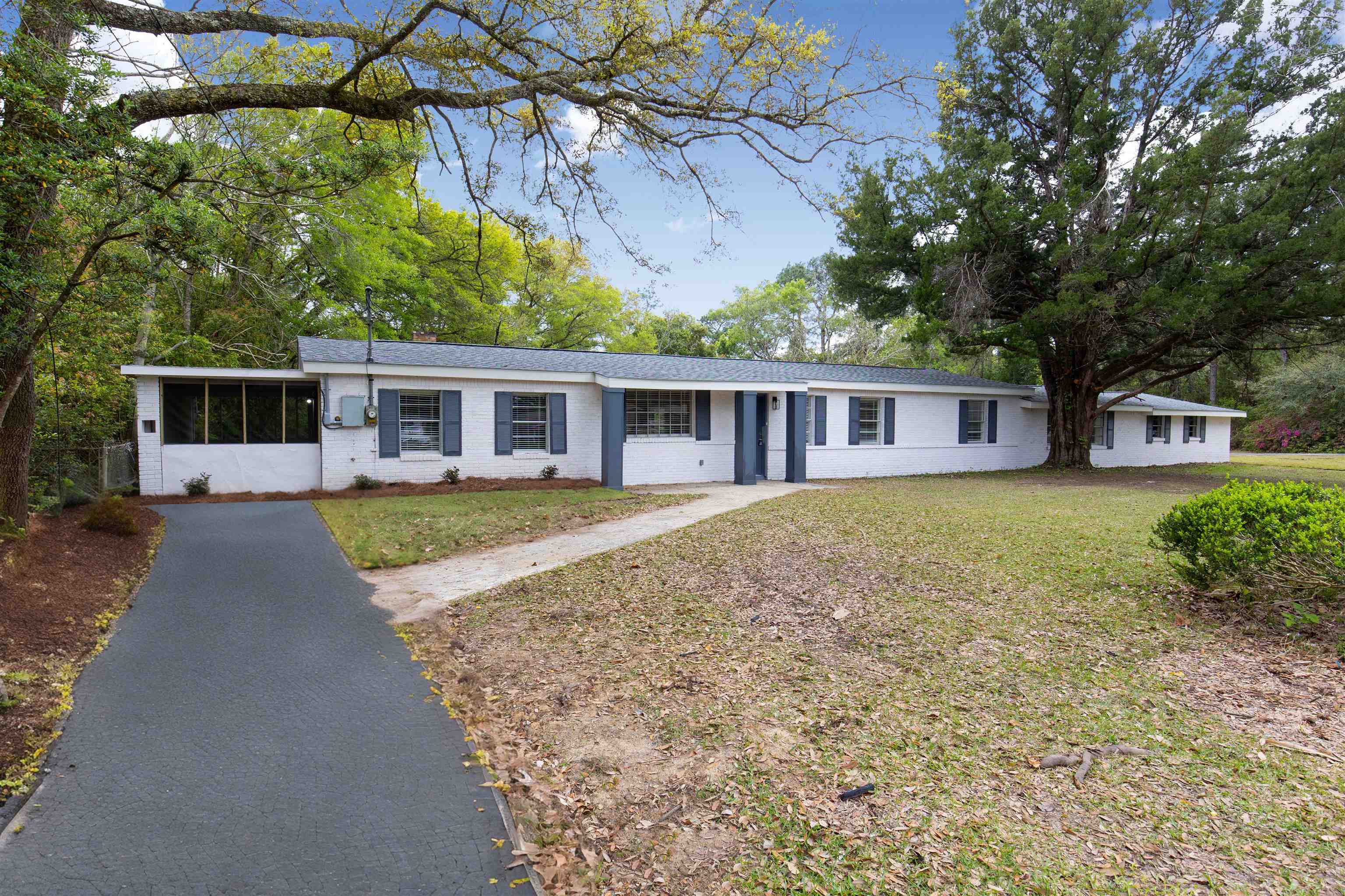 1304 Johnson Road Daphne, AL 36526 - Photo 1 of 33
