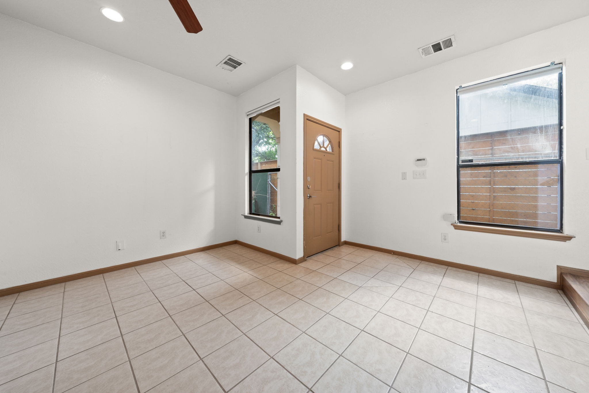 1904 Garden Street, Unit B Austin, TX 78702 - Photo 2 of 11