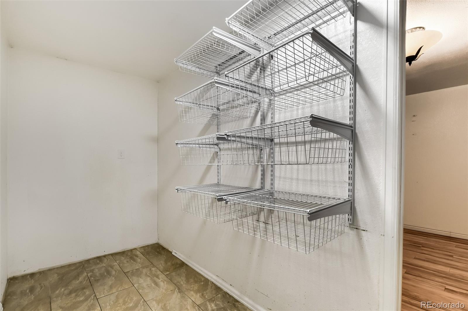 4212 South Laredo Way Aurora, CO 80013 - Photo 17 of 28