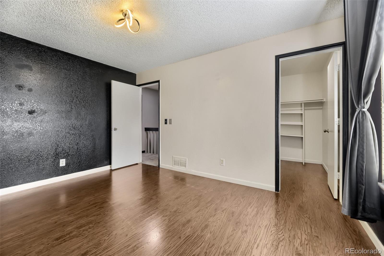 4212 South Laredo Way Aurora, CO 80013 - Photo 9 of 28