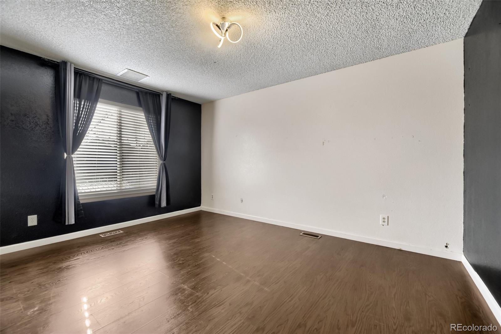 4212 South Laredo Way Aurora, CO 80013 - Photo 10 of 28